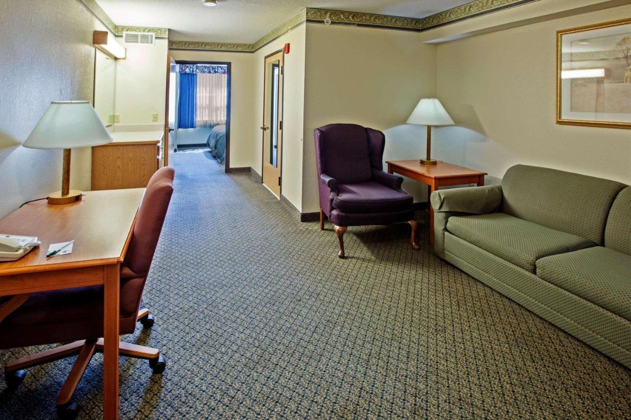 Country Inn & Suites By Radisson, Lansing, Mi Esterno foto