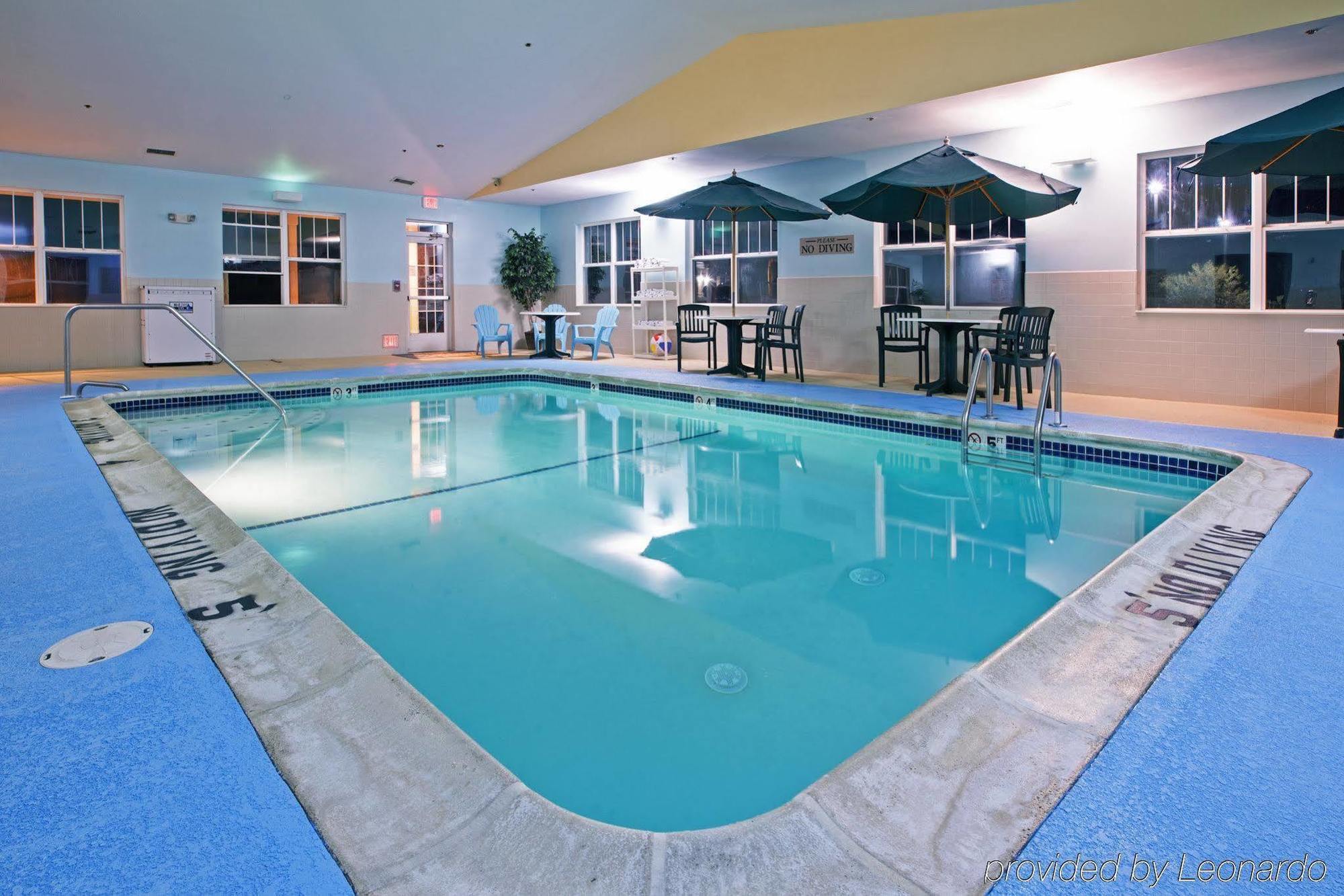 Country Inn & Suites By Radisson, Lansing, Mi Servizi foto